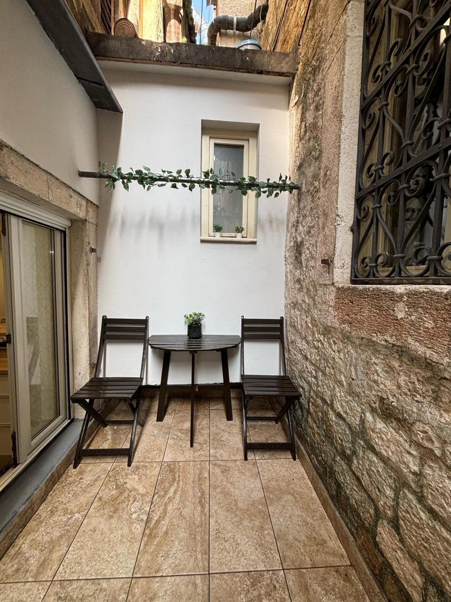 Palace Apartment Σπλιτ Εξωτερικό φωτογραφία