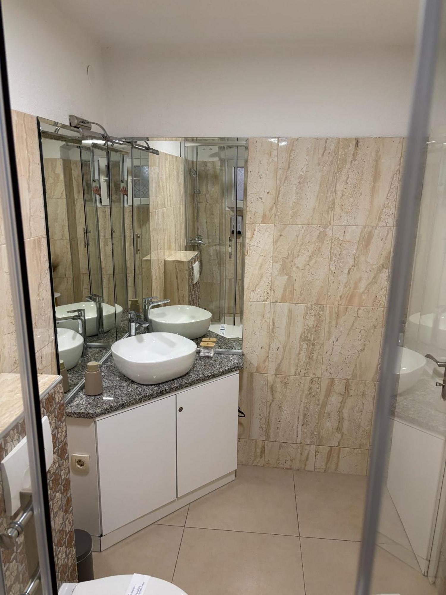 Palace Apartment Σπλιτ Εξωτερικό φωτογραφία